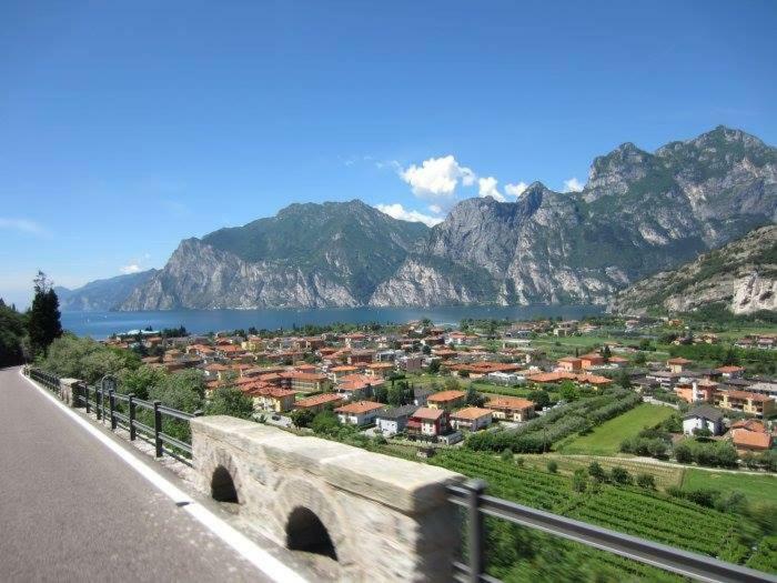 Appartamento Ellen Torbole Sul Garda Exteriér fotografie